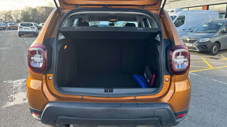 Dacia Duster 1.6 SCe Essential 5dr Petrol Estate